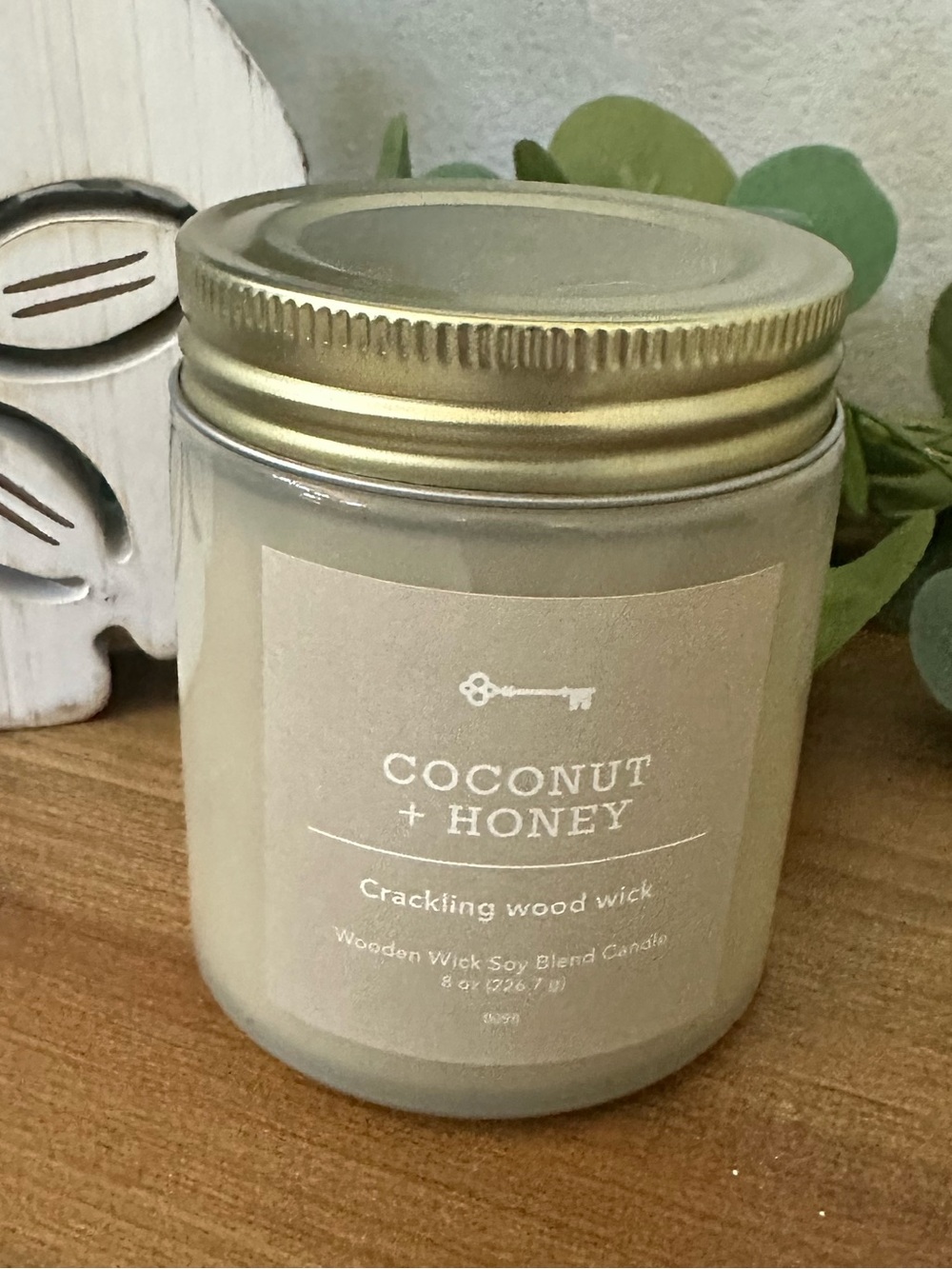 Coconut + Honey Crackling Wood Wick Candle - Neutral